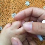 赤ちゃんの爪切り